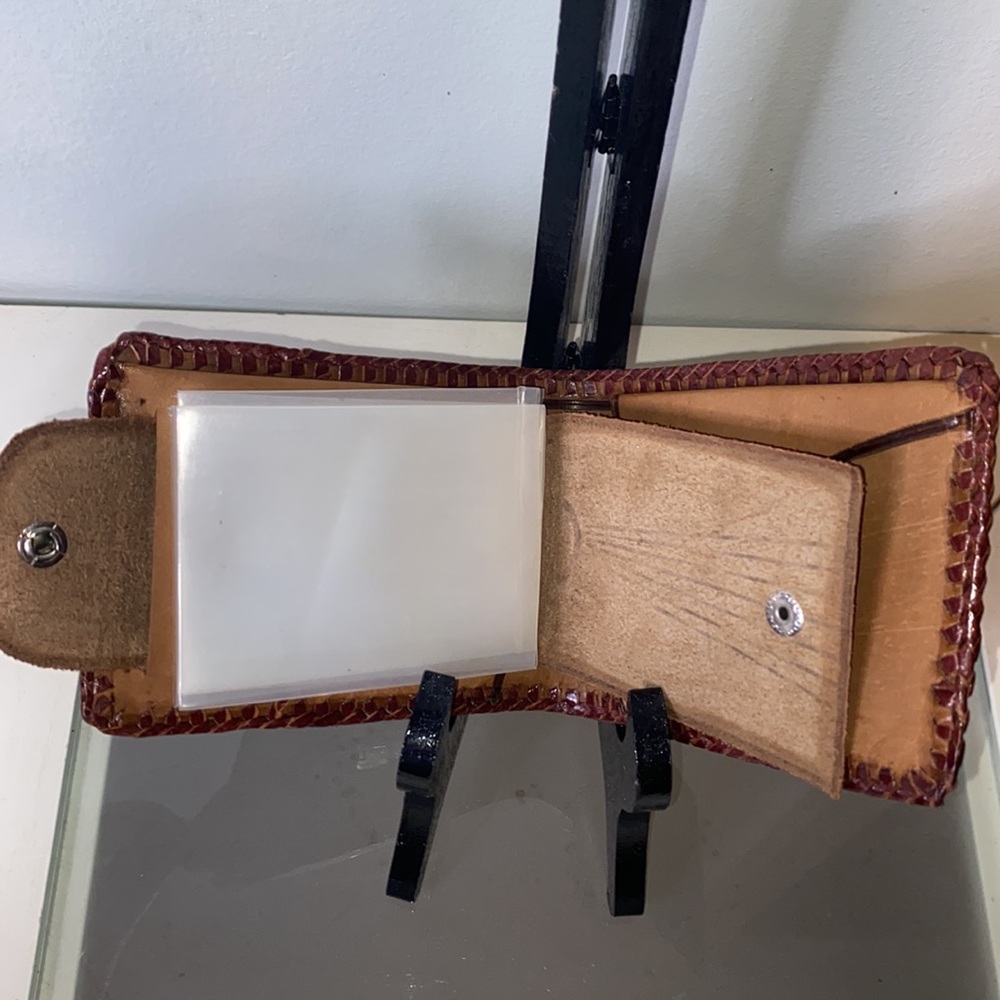 Vintage Tooled Leather Horse & Barn Country Western Wallet Billfold - Picture 10 of 16